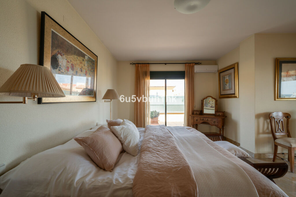 Penthouse San Pedro de Alcántara Málaga - image 16