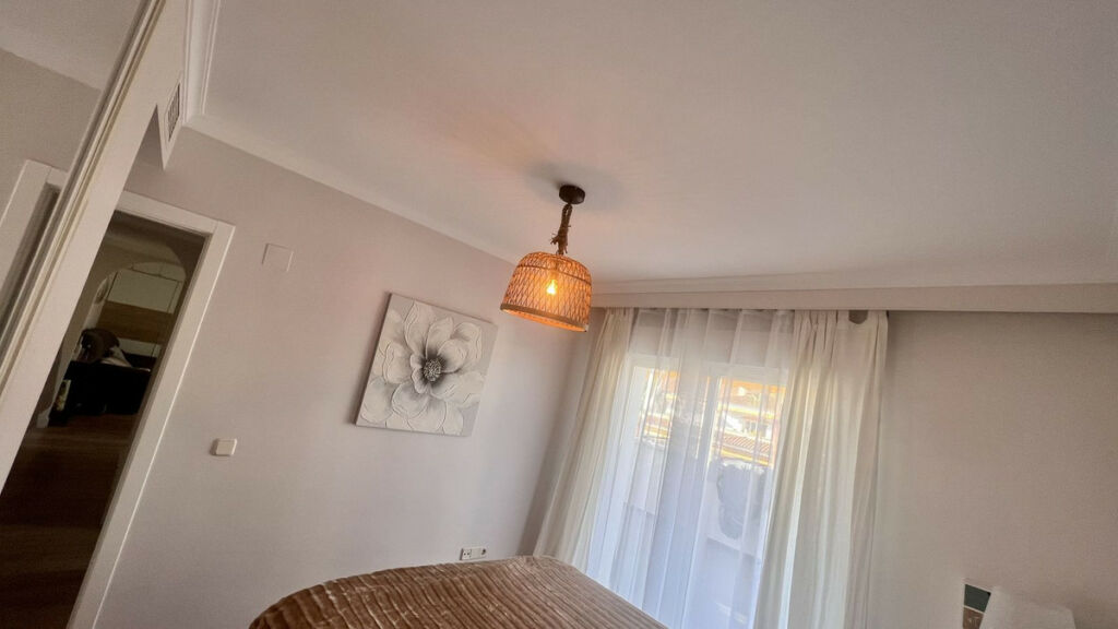 Penthouse Nueva Andalucía Málaga - image 16