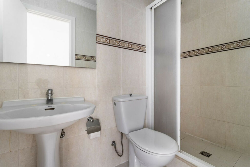 Ground Floor Apartment Los Boliches Málaga - image 16