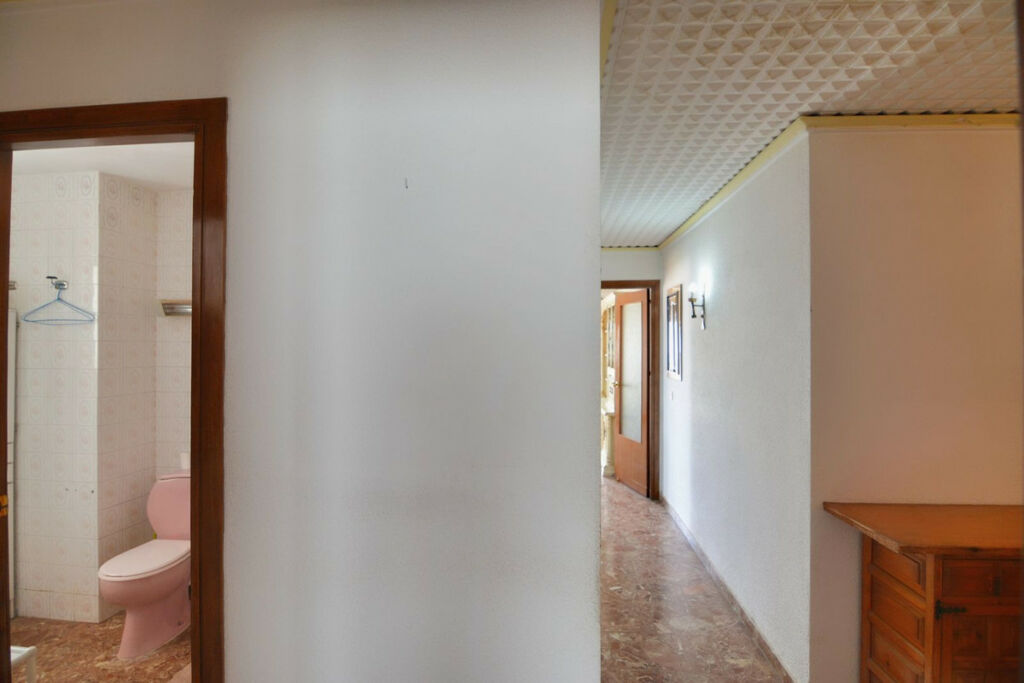 Middle Floor Apartment Fuengirola Málaga - image 16