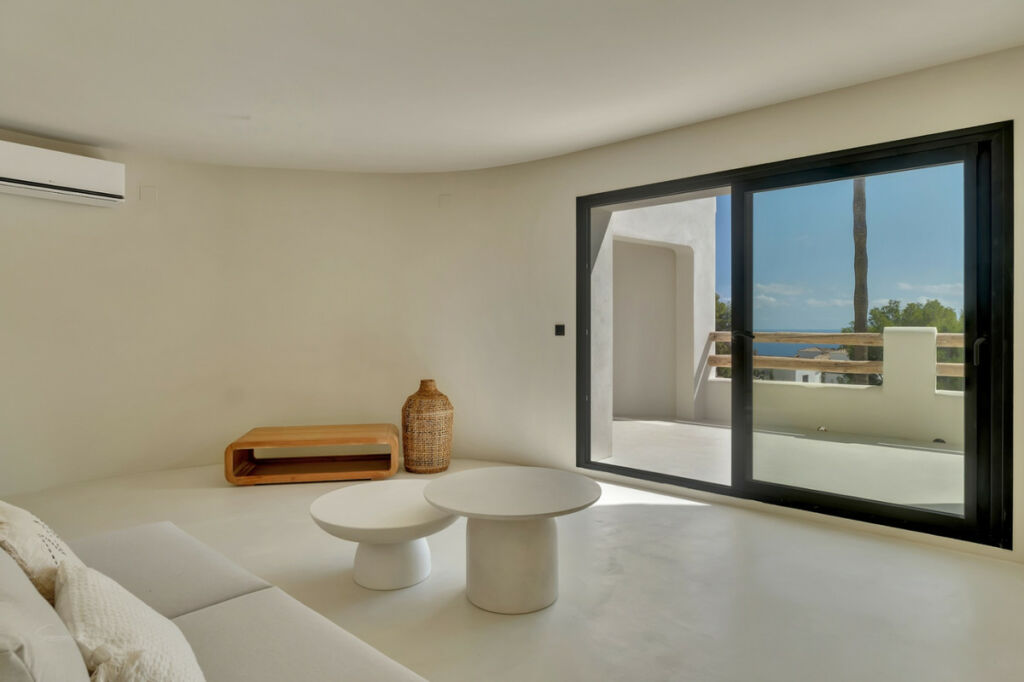 Detached Villa Benissa Alicante - image 16