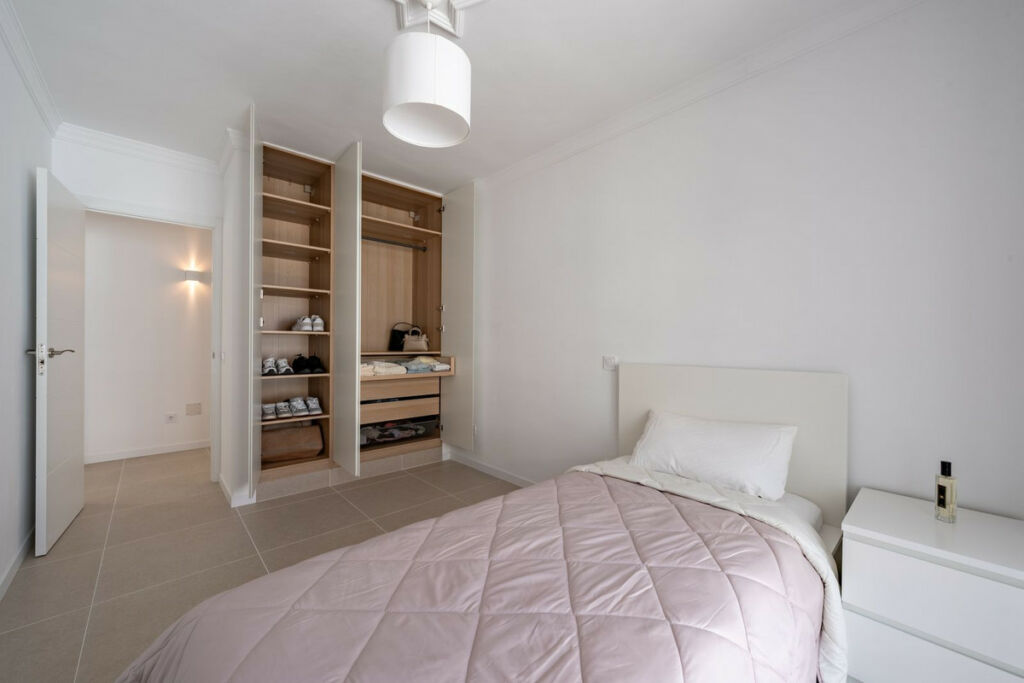 Top Floor Apartment Estepona Málaga - image 16
