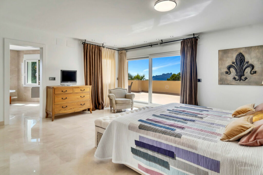 Detached Villa Benissa Alicante - image 16