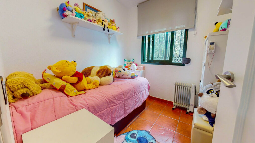 Semi-Detached House Benahavís Málaga - image 16