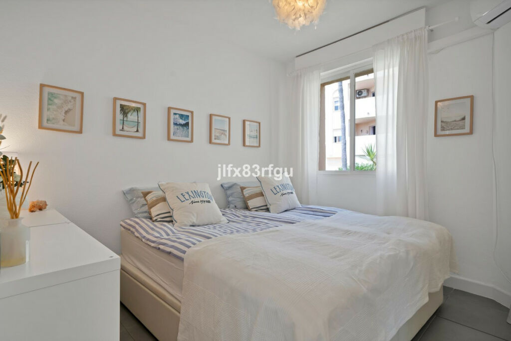 Top Floor Apartment Riviera del Sol Málaga - image 16