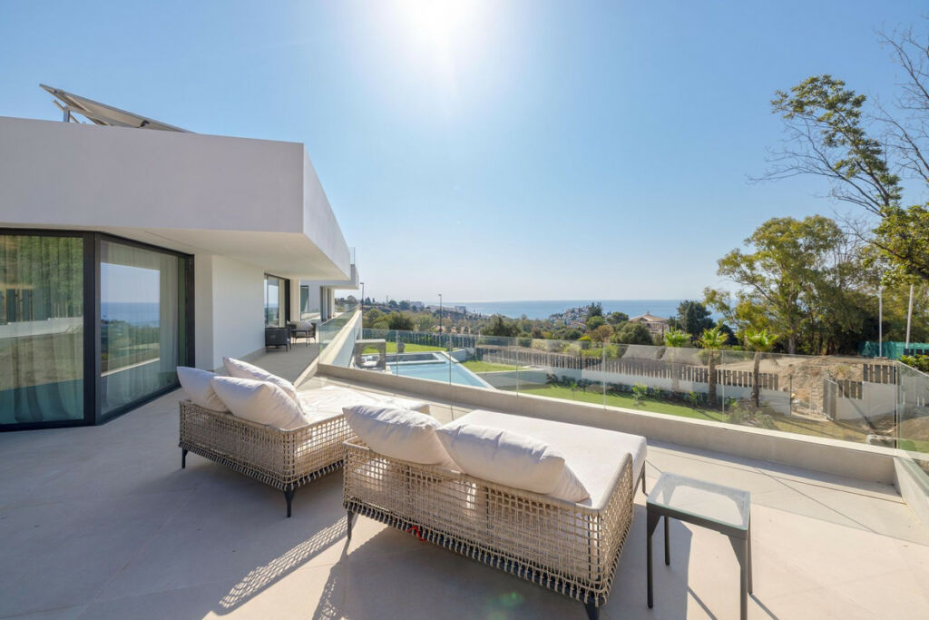 Detached Villa Benalmadena Málaga - image 16