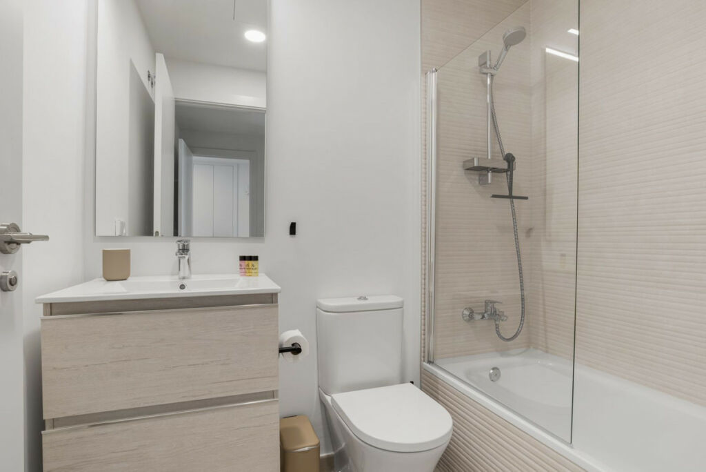 Ground Floor Apartment Estepona Málaga - image 16