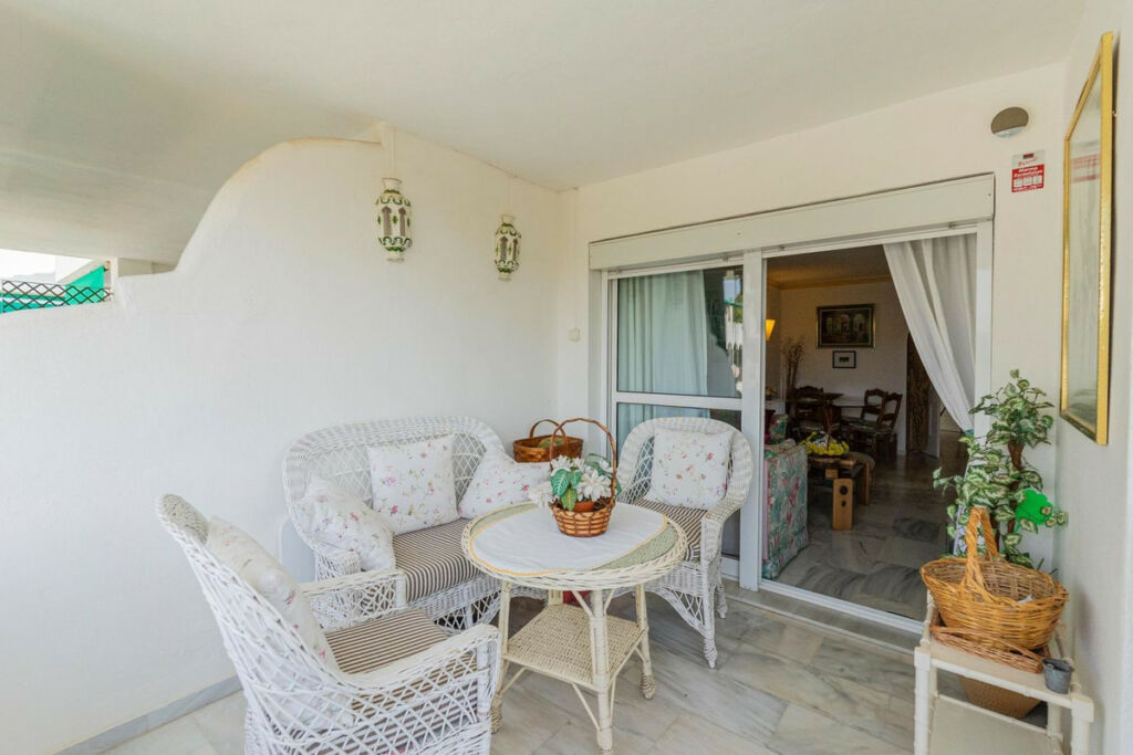 Middle Floor Apartment Marbella Málaga - image 16