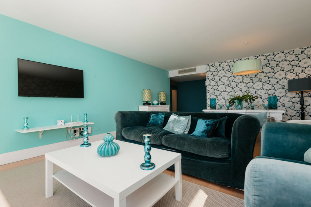 Middle Floor Apartment Puerto Banús Málaga - image 16