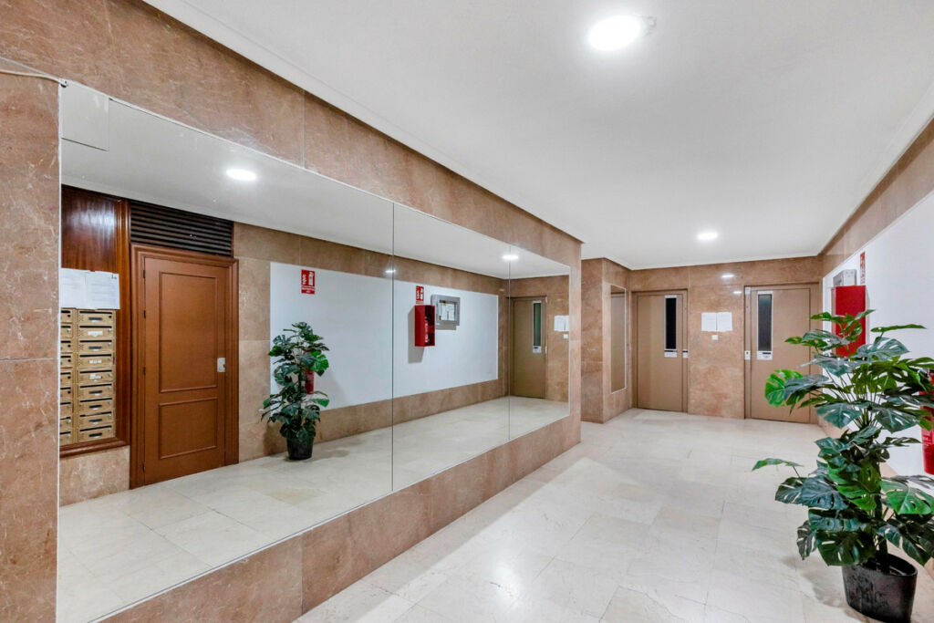 Middle Floor Apartment Playa Del Cura Alicante - image 16