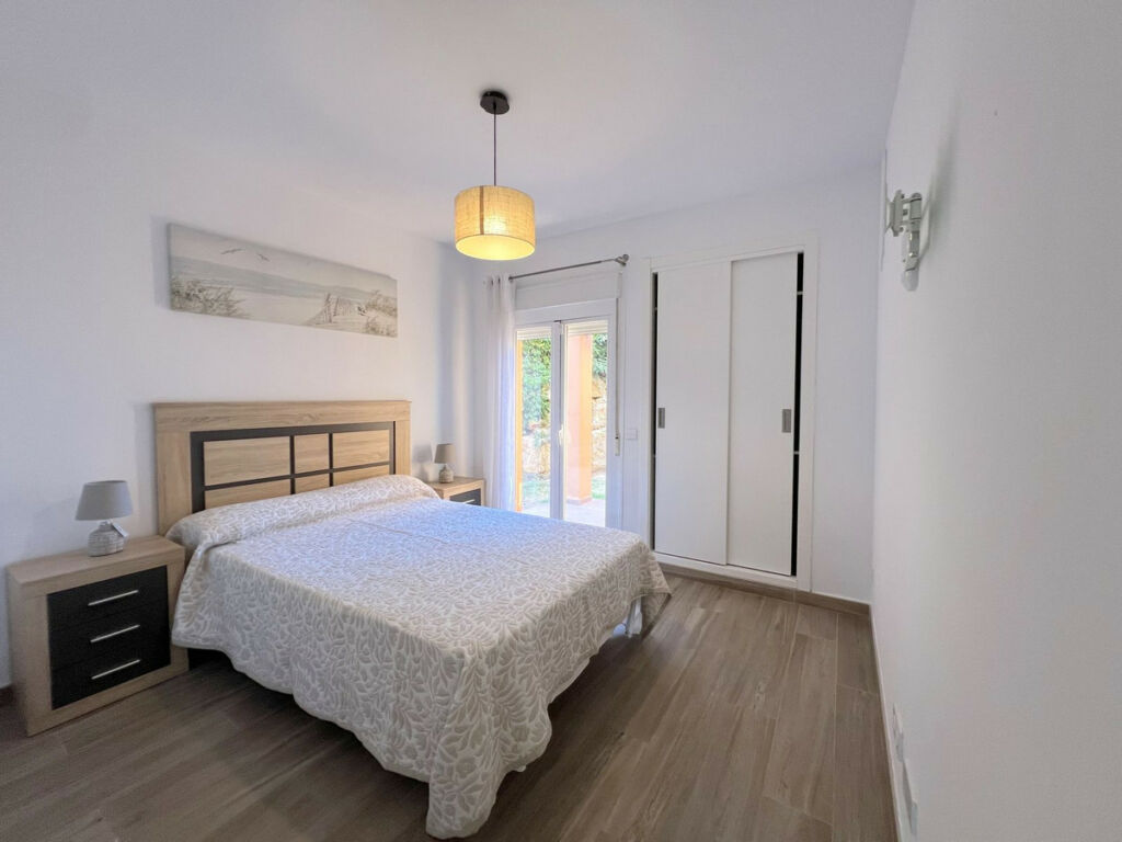 Townhouse Benahavís Málaga - image 17