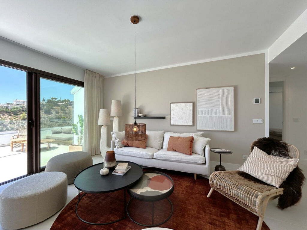 Penthouse Higueron Málaga - image 17
