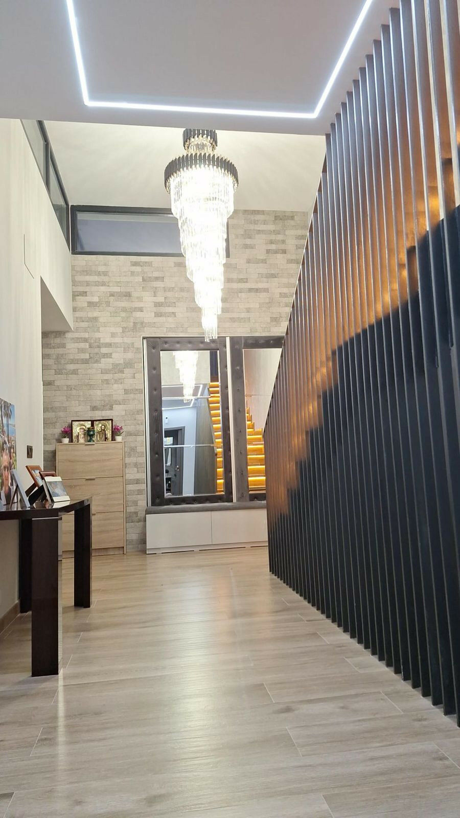 Detached Villa Estepona Málaga - image 17