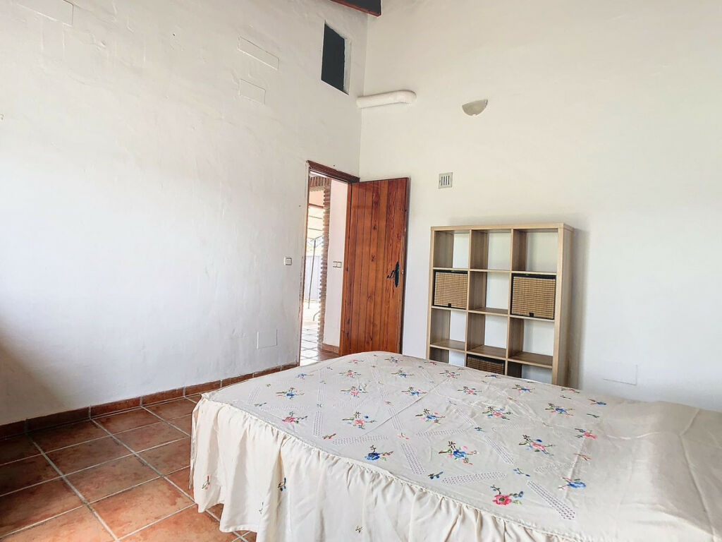 Detached Villa Coín Málaga - image 17