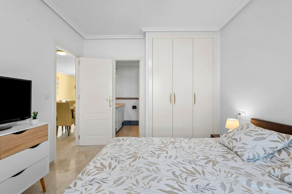 Penthouse Playa Flamenca Alicante - image 17