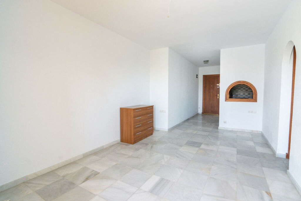 Ground Floor Apartment Estepona Málaga - image 17
