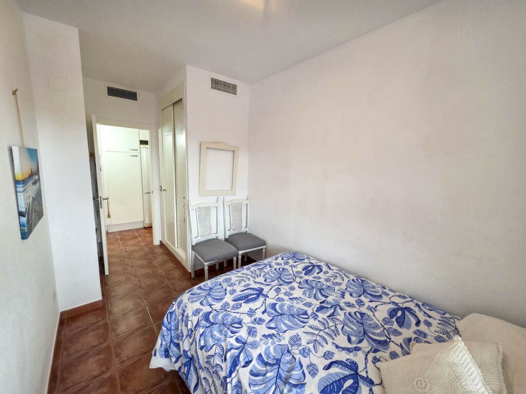 Middle Floor Apartment Casares Playa Málaga - image 17