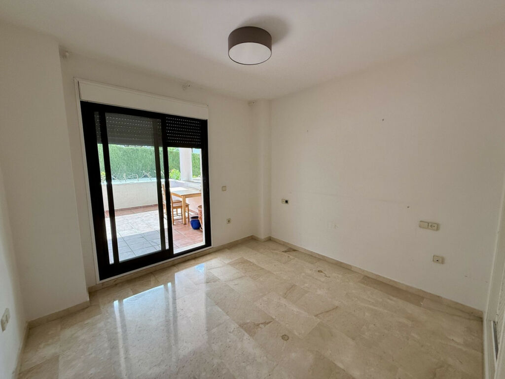 Ground Floor Apartment Cancelada Málaga - image 17