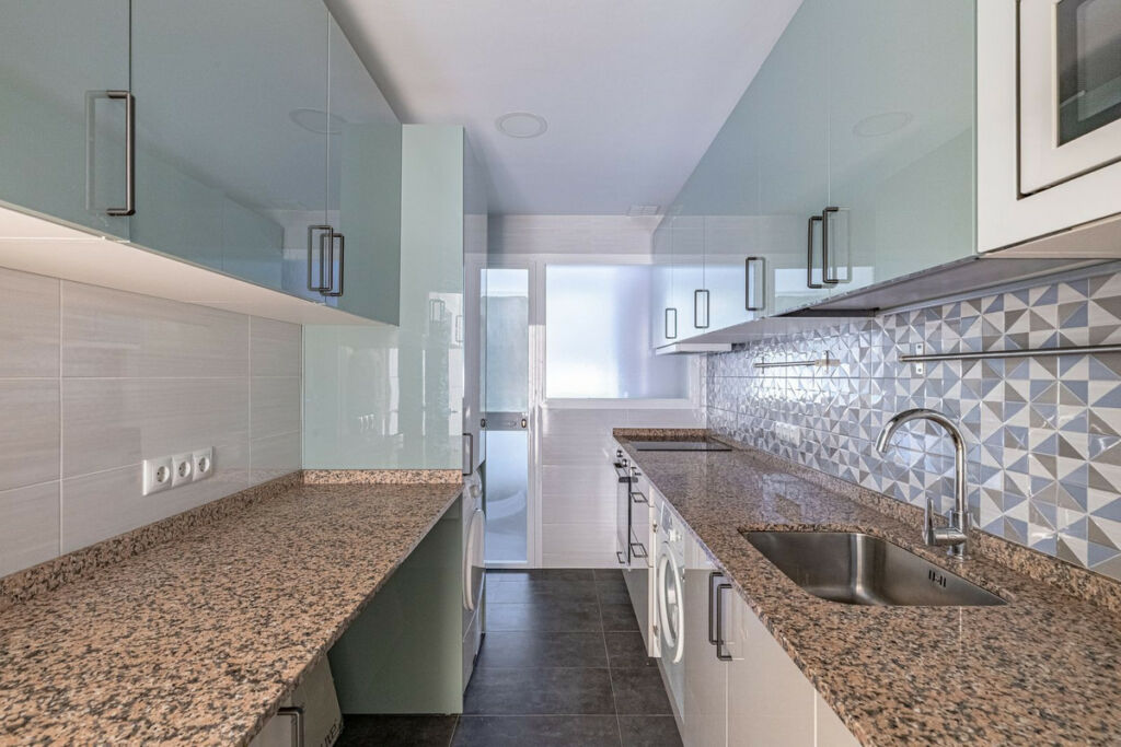 Top Floor Apartment Marbella Málaga - image 16
