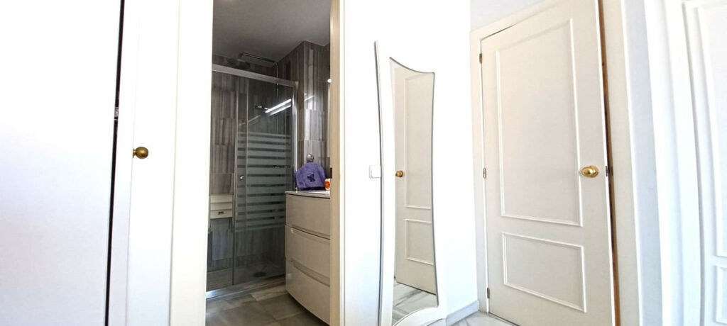 Middle Floor Apartment Marbella Málaga - image 17