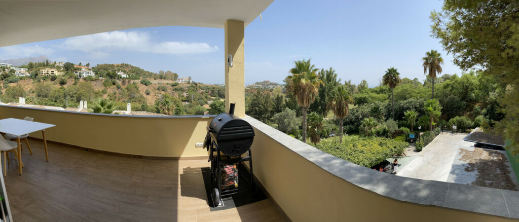 Middle Floor Apartment La Quinta Málaga - image 17