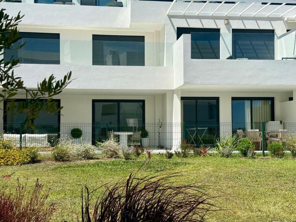 Ground Floor Apartment Casares Playa Málaga - image 17