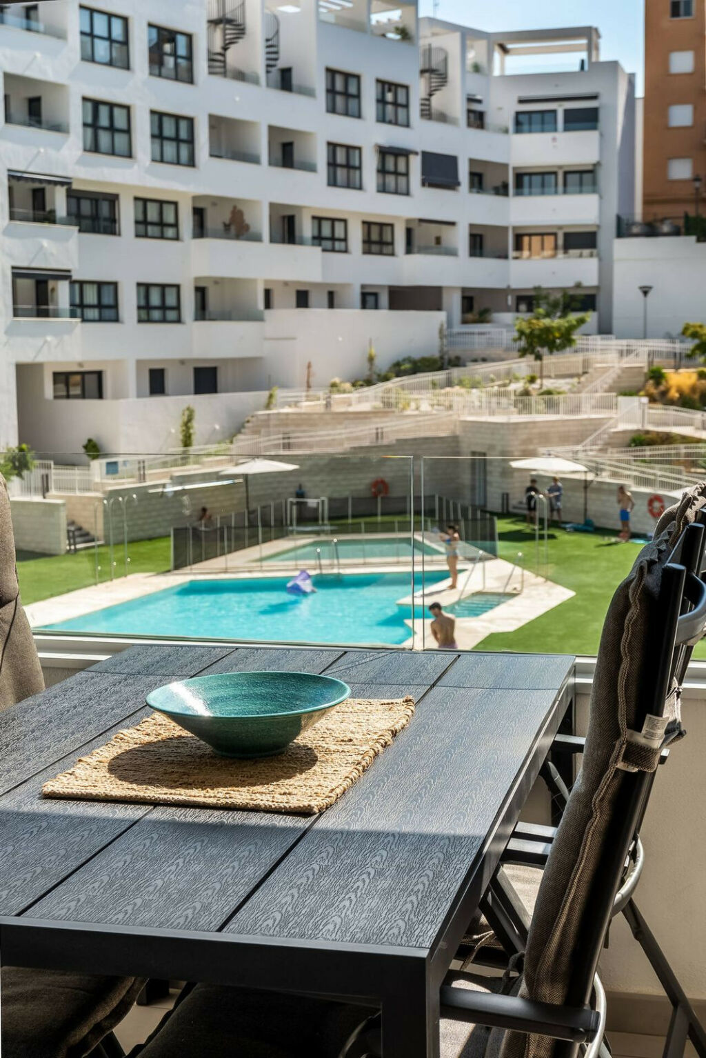 Middle Floor Apartment Estepona Málaga - image 17