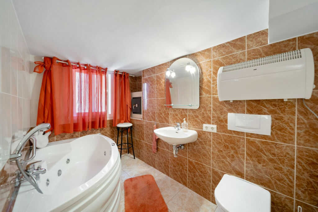 Detached Villa Mijas Málaga - image 17