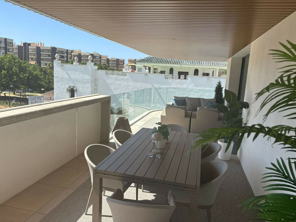 Middle Floor Apartment Fuengirola Málaga - image 15