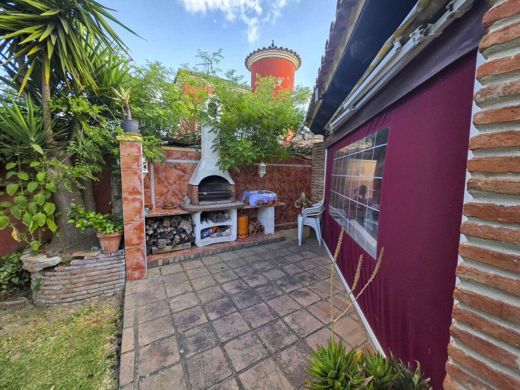 Detached Villa Guadacorte Cádiz - image 17