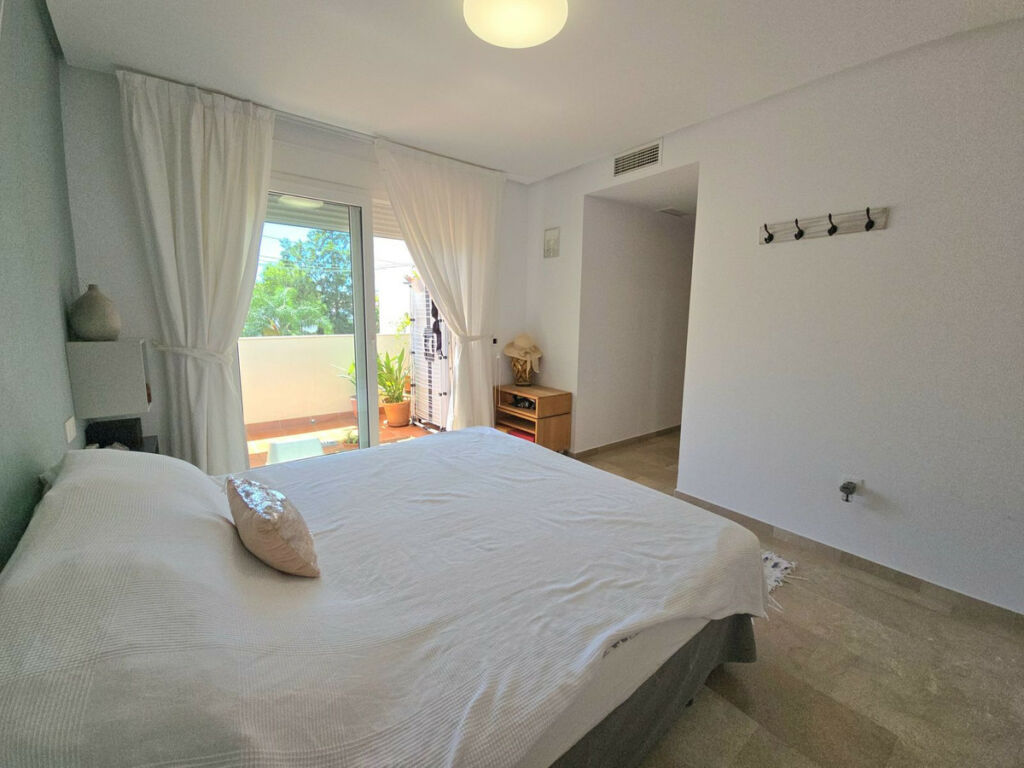 Top Floor Apartment Torrequebrada Málaga - image 17