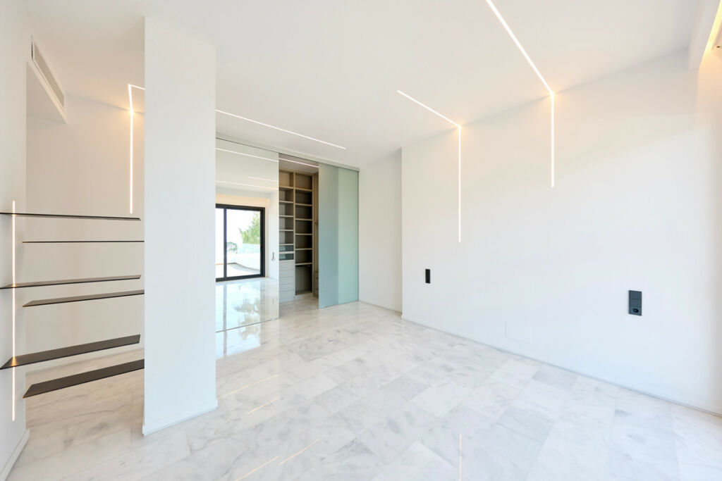 Detached Villa Altea Alicante - image 17