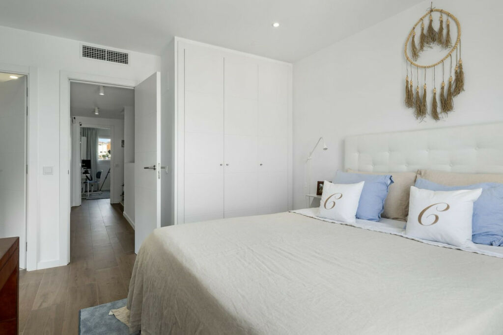 Semi-Detached House La Cala de Mijas Málaga - image 18
