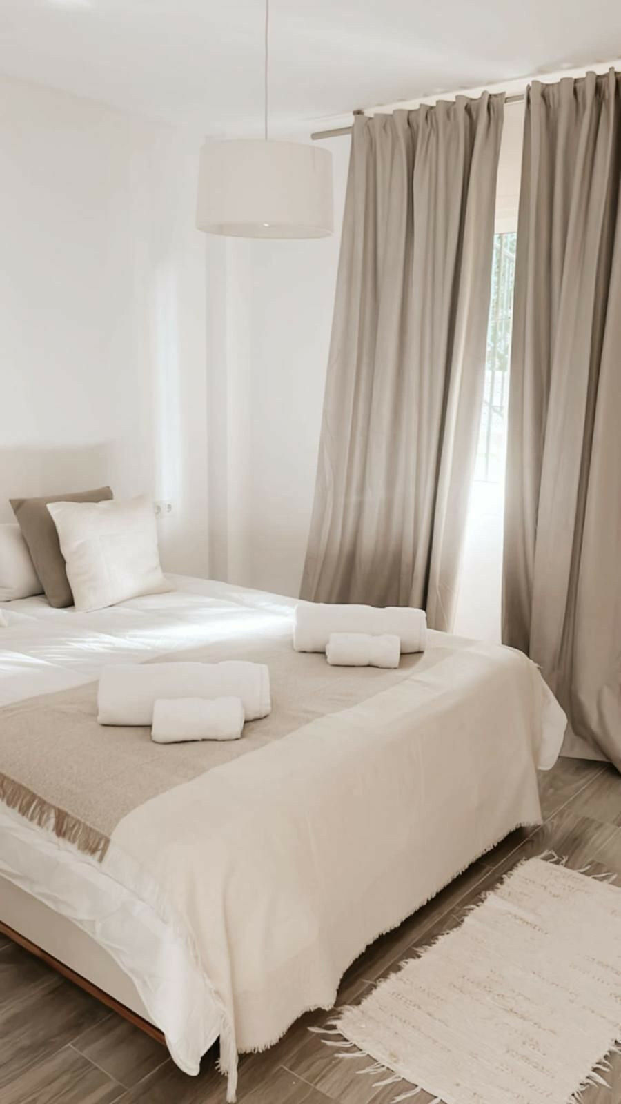 Middle Floor Apartment Riviera del Sol Málaga - image 17