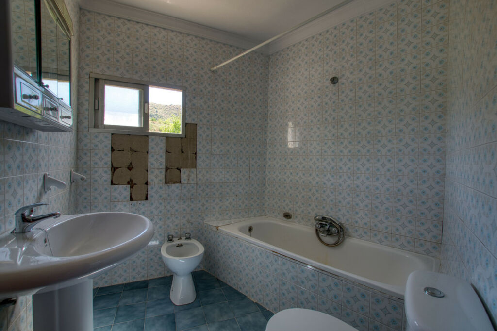 Townhouse Viñuela Málaga - image 17