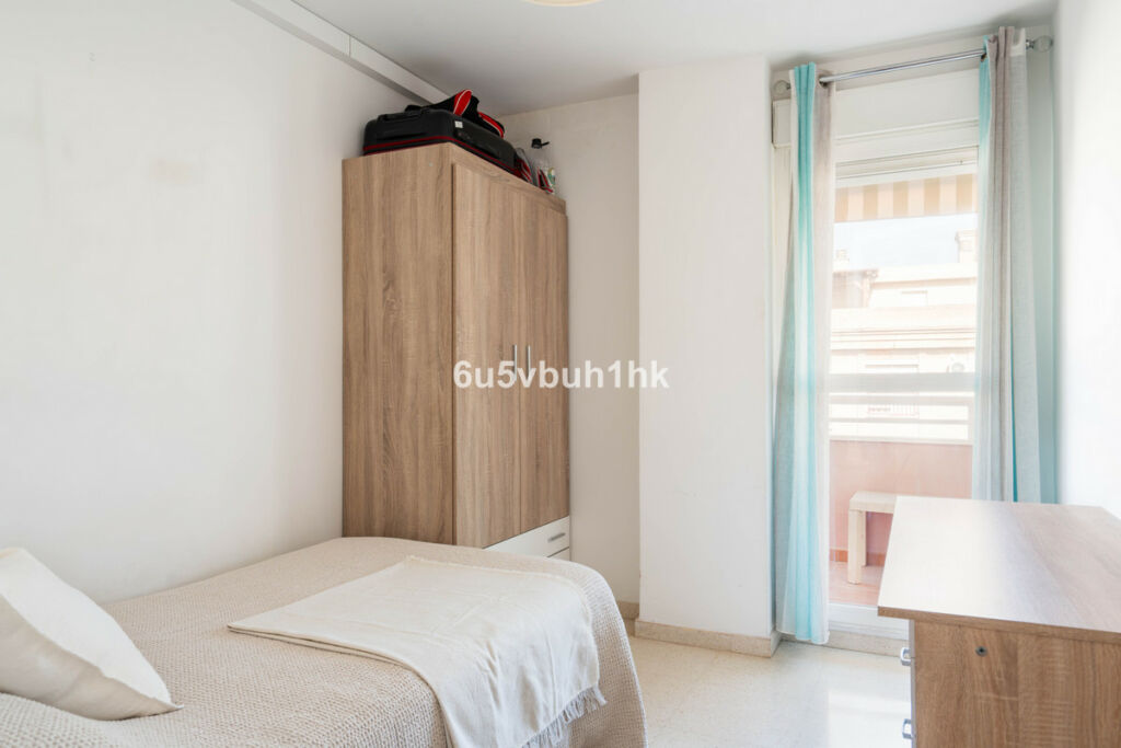 Middle Floor Apartment Málaga Málaga - image 17
