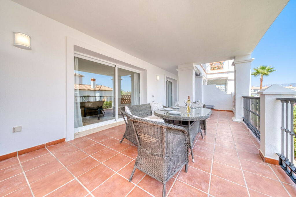 Ground Floor Apartment Calahonda Málaga - image 17