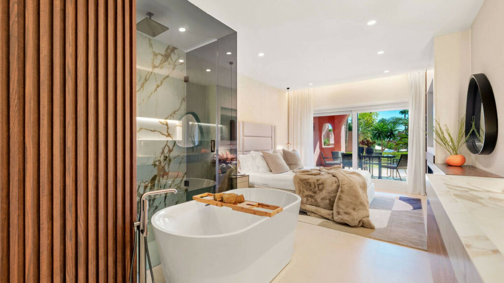 Ground Floor Apartment New Golden Mile Málaga - image 17