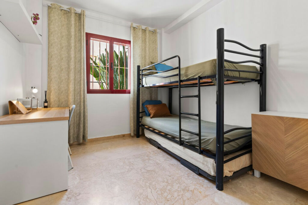 Ground Floor Apartment Casares Playa Málaga - image 17