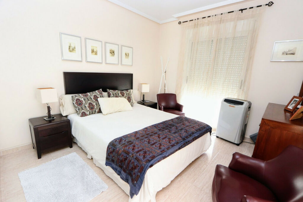 Townhouse Torre de la Horadada Alicante - image 18