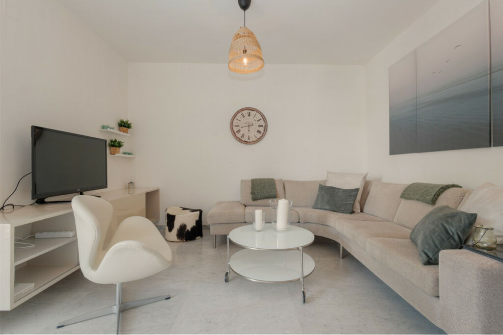 Middle Floor Apartment Bahía de Marbella Málaga - image 17