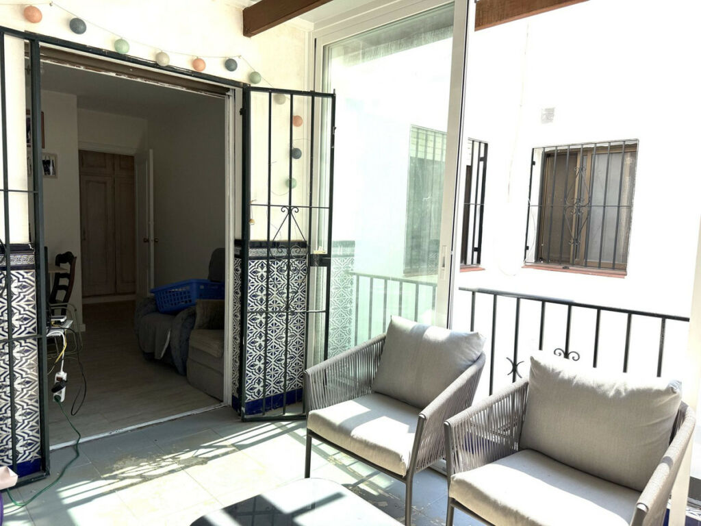 Top Floor Apartment Estepona Málaga - image 17