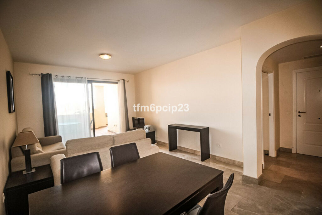 Middle Floor Apartment La Duquesa Málaga - image 17