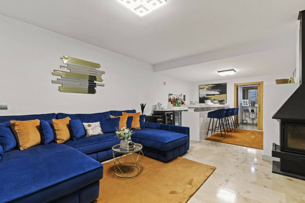 Townhouse Benahavís Málaga - image 19