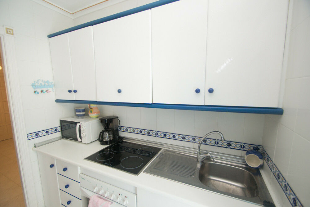 Middle Floor Apartment Mar Azul Alicante - image 17