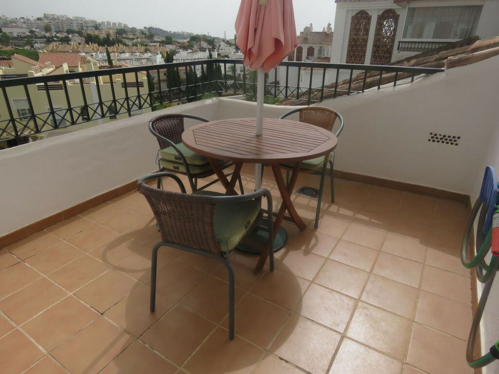 Penthouse Calahonda Málaga - image 17