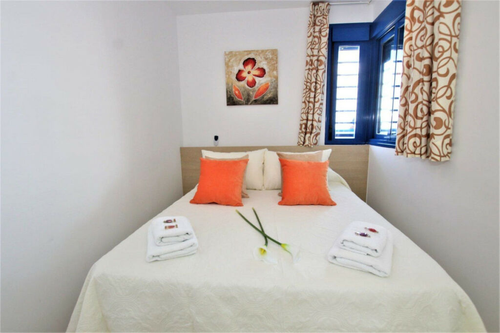 Middle Floor Apartment Torrequebrada Málaga - image 17