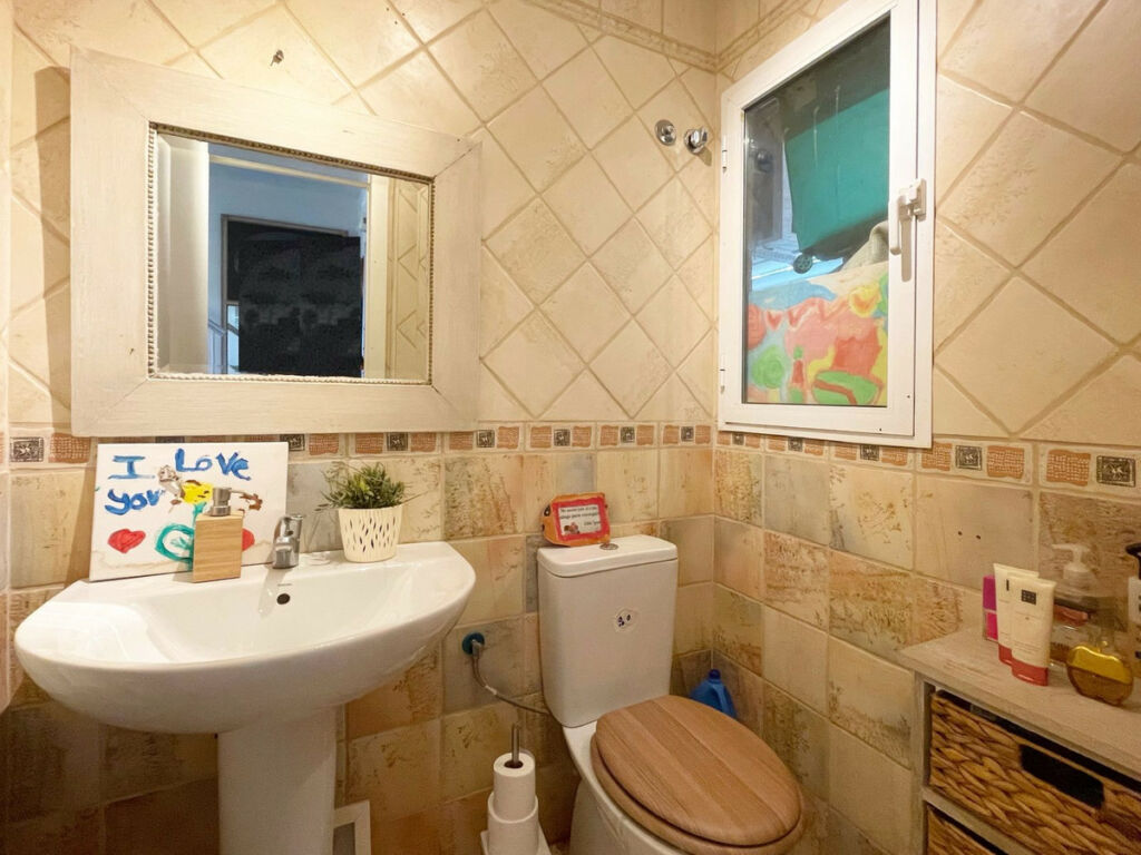 Semi-Detached House Higueron Málaga - image 17