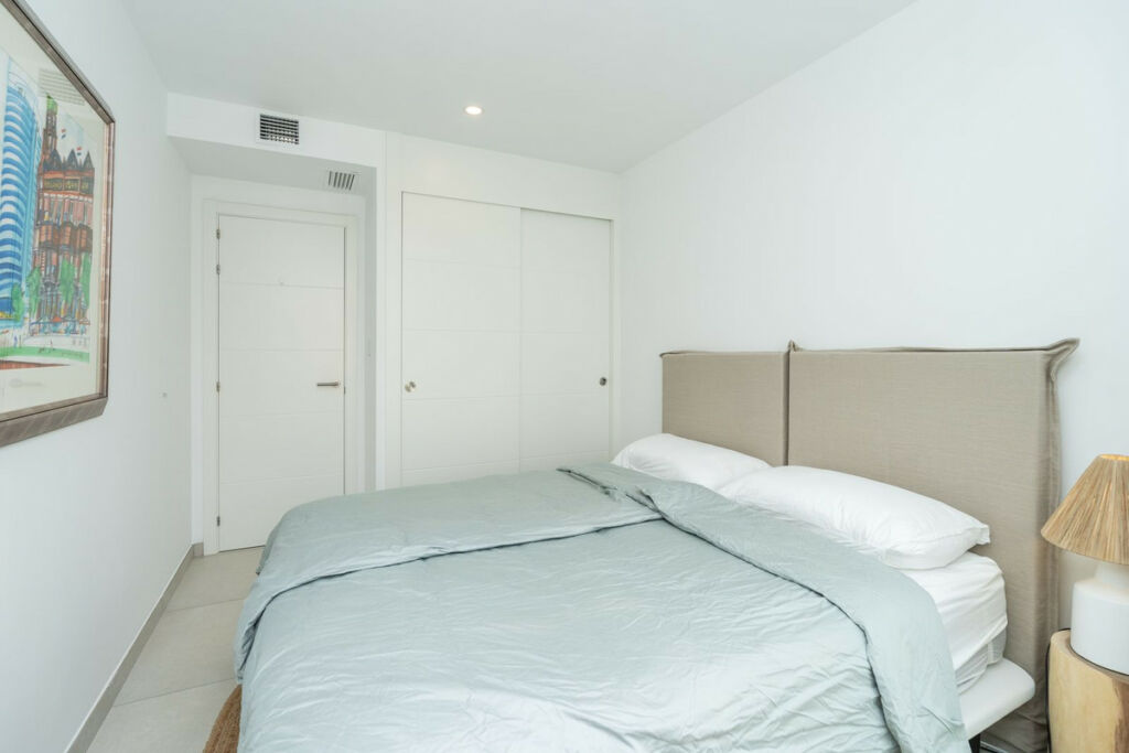 Penthouse Elviria Málaga - image 17