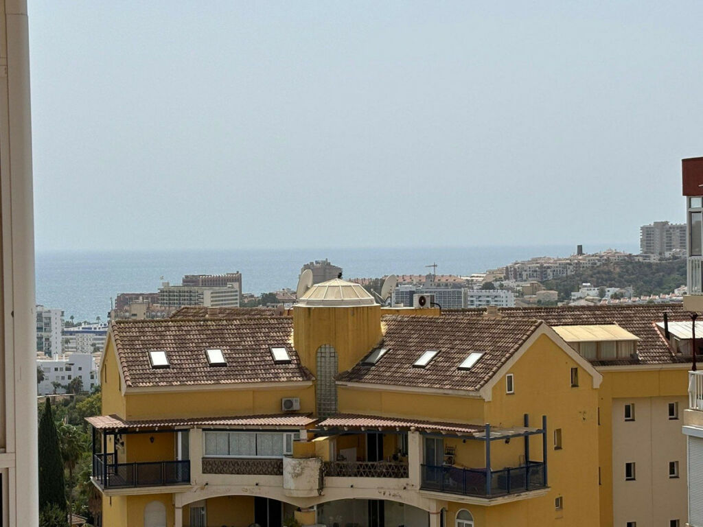 Middle Floor Apartment Benalmadena Costa Málaga - image 17